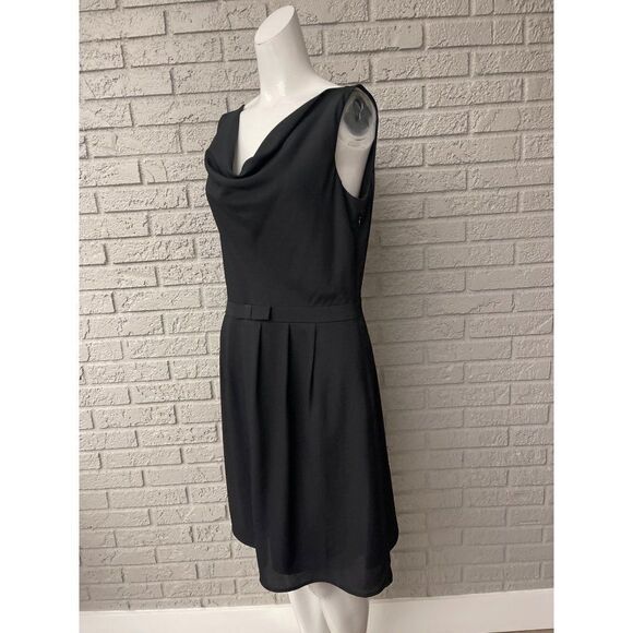 Black Lands Black Twill Drape Front Sleeveless Pleated Front Dress Size 10 - Picture 7 of 11